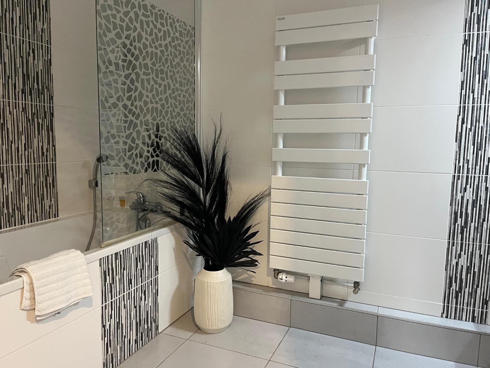 A Few Steps From Basel With Balcony And Free Private Parking Daire Saint-Louis  Dış mekan fotoğraf